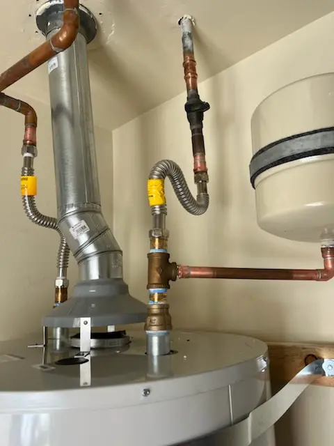 Water heater installation and plumbing repair in Lake Villa